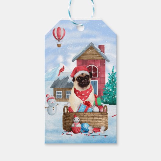 Mops Hund im Schnee Weihnachtshundehaus Geschenkanhänger (Vorderseite)