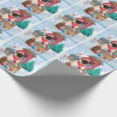 Mops Hund im Schnee Weihnachtshundehaus Geschenkpapier (Ecke)