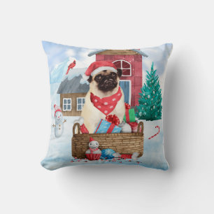 Mops Hund im Schnee Weihnachtshundehaus Kissen