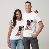 Mops-Hund in einer Schleife T-Shirt (Unisex)