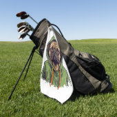 Mops Hund trägt grüne Hoodie Golfhandtuch (Gras)