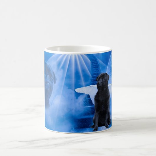 Mops im Himmel als Engel-Beileid Kaffeetasse (Mittel)