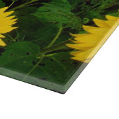 Mops in den Sonnenblumen Schneidebrett (Ecke)