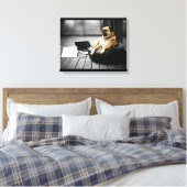 Mops in der Erholung Leinwanddruck (Insitu (Schlafzimmer))