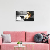 Mops in der Erholung Leinwanddruck (Insitu (Wohnzimmer))