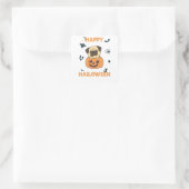 Mops in Pumpkin Sweet Hunde glückliche Halloween Quadratischer Aufkleber (Tasche)