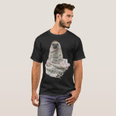 Mops in Teppich T-Shirt (Vorne ganz)