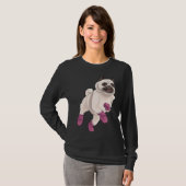Mops in Uggs Classic T - Shirt 548 (Vorne ganz)