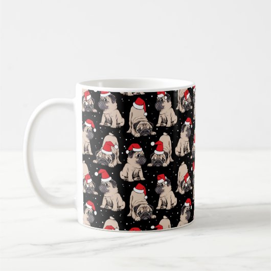 Mops in Weihnachtsmannmützen Weihnachtsmuster Kaffeetasse (Links)