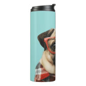 Mops Kariert Shirt Thermosbecher (Nach links gedreht)