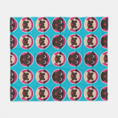 Mops-Köpfe auf aquamariner Fleece-Decke Fleecedecke (Vorderseite (Horizontal))