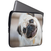 Mops-Kopfneigung Laptopschutzhülle (Vorne Rechts)