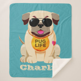 Mops Life individuelle Name- und Farbvlies-Decken Sherpadecke