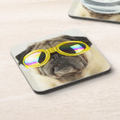 Mops mit Brille Getränkeuntersetzer (Linke Seite)