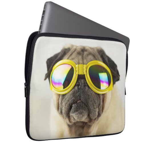 Mops mit Brille Laptopschutzhülle (Vorne Rechts)