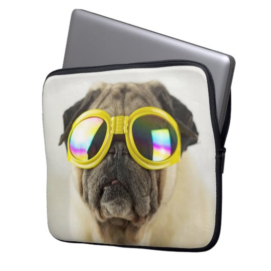Mops mit Brille Laptopschutzhülle (Vorderseite Links)