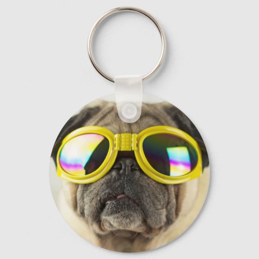 Mops mit Brille Schlüsselanhänger (Vorderseite)