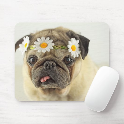 Mops mit Daisy Crown Mousepad (Mit Mouse)