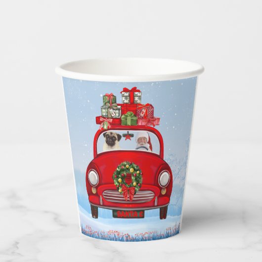 Mops mit dem Weihnachtsmann im Auto Pappbecher (Vorderseite)
