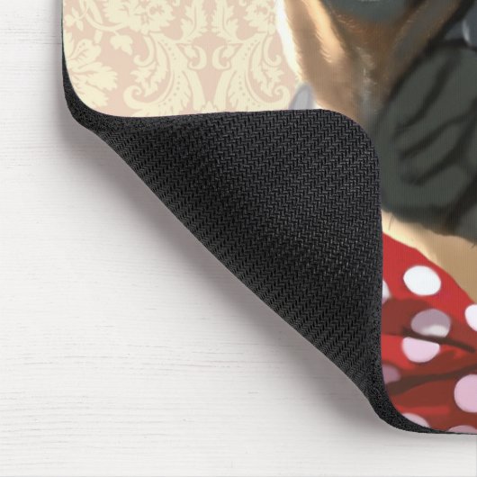 Mops mit der Krawatte "Rot und Weiß" Mousepad (Ecke)