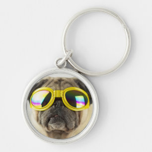 Mops mit Goggles Schlüsselanhänger