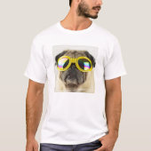 Mops mit Goggles T-Shirt (Vorderseite)