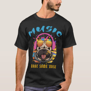 Mops mit Kopfhörern T-Shirt