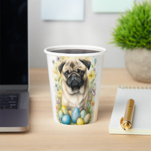 Mops mit Ostereiern Feiertag Pappbecher