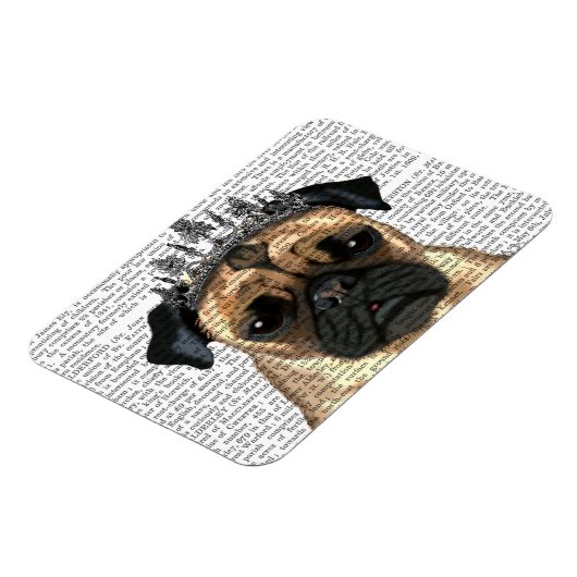 Mops mit Tiara Magnet (Linke Seite)