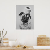 Mops mit Toilettenpapier Poster (Küche)