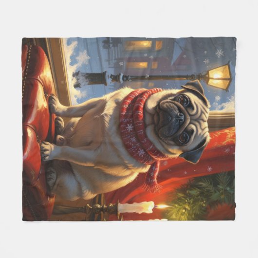 Mops mit Weihnachtsbeleuchtung Urlaub Fleecedecke (Vorderseite (Horizontal))