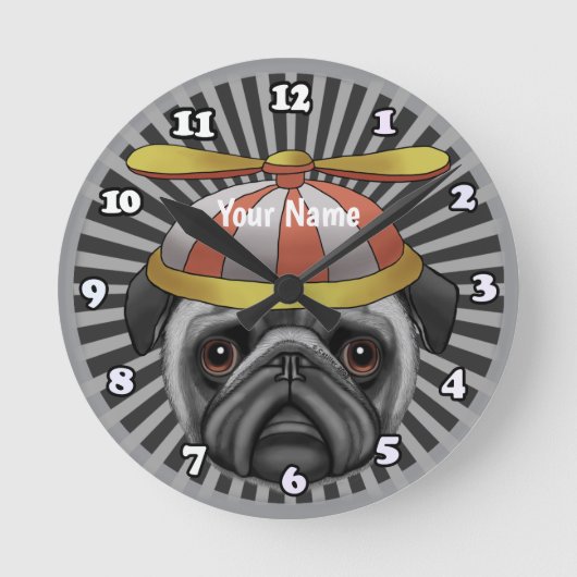 Mops-Mütze Runde Wanduhr (Vorderseite)