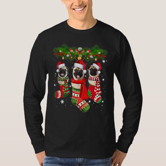 Mops Niedlich in Socken Weihnachts-Weihnachtsmannm T-Shirt (Vorderseite)