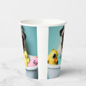 Mops Paradies: Badefreudigkeit in der Tube Pappbecher (Links)