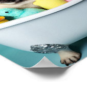 Mops Paradies: Badefreudigkeit in der Tube Poster (Ecke)