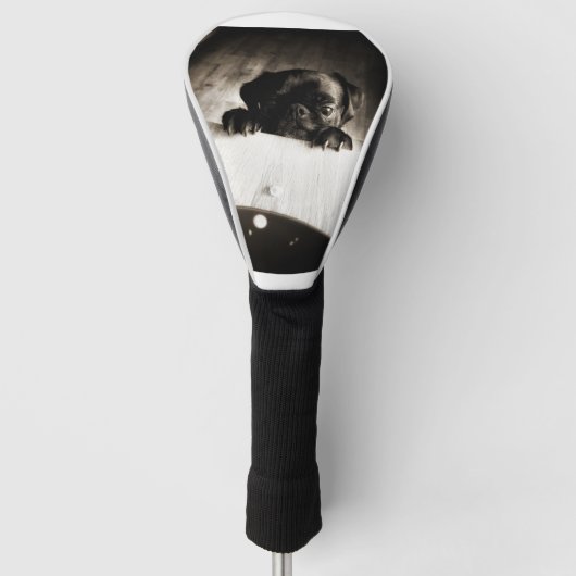 Mops pinkeln in bw golf headcover (Vorderseite)