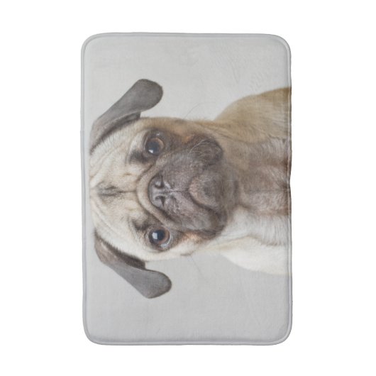 Mops-Portrait Badematte (Vorderseite Vertikal)