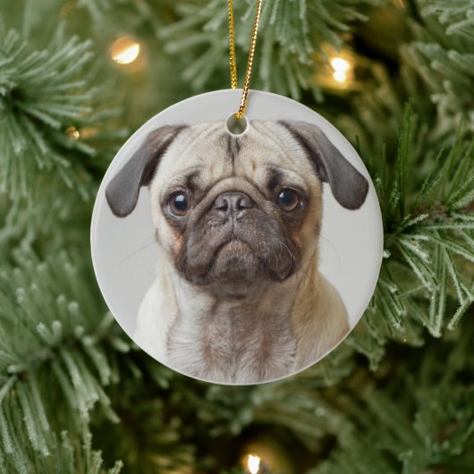 Mops Portrait Keramik Ornament (Baum)