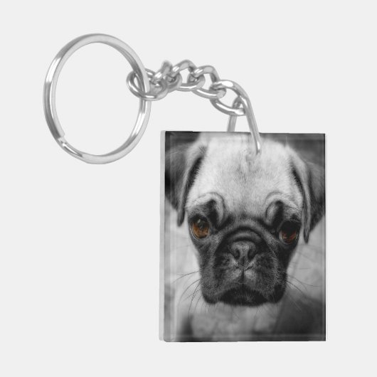 Mops Pup Schlüsselanhänger (Vorderseite links)