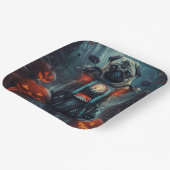 Mops Riding Motorrad Halloween Beängstigend Pappteller (Gewinkelt)