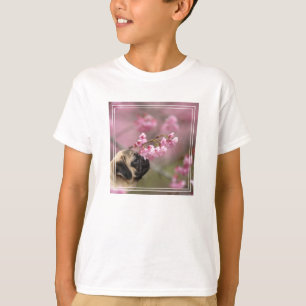 Mops riecht Kirschblüten T-Shirt