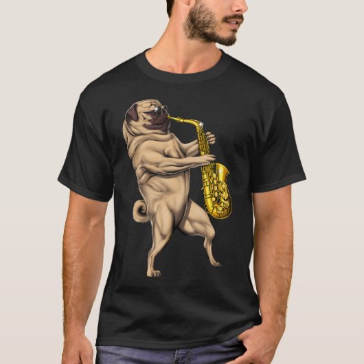 Mops Saxophonspieler T-Shirt (Vorderseite)