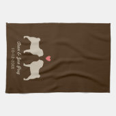 Mops-Silhouetten mit Herzen und Text Geschirrtuch (Horizontal)