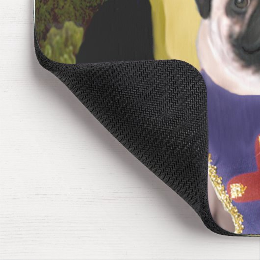 Mops (Sir) - Mona Lisa - Maßgeschneidert Mousepad (Ecke)