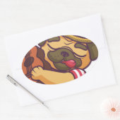 Mops spielt Gitarre Ovaler Aufkleber (Umschlag)