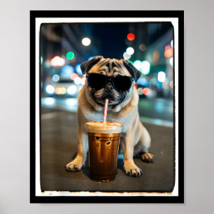 Mops trinkt Eiskaffee Tier Hund Meme Poster