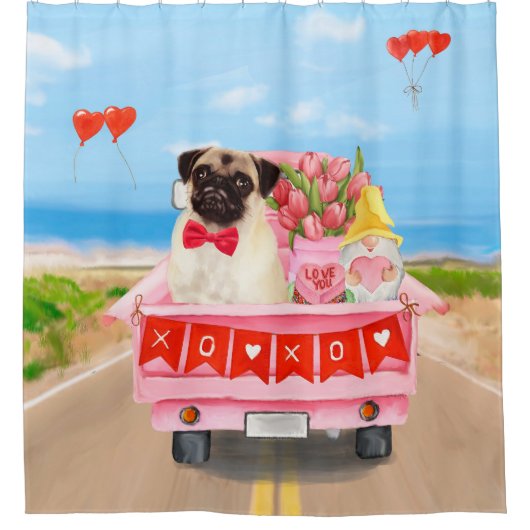 Mops Valentinstag Duschvorhang (Vorderseite)