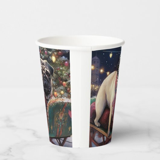 Mops Weihnachts-Feiertage Pappbecher (Rechts)