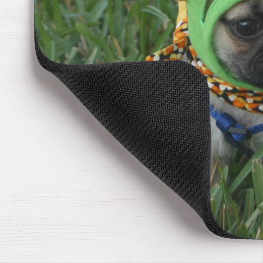 Mops-Welpe Frankenpug Mousepad (Ecke)