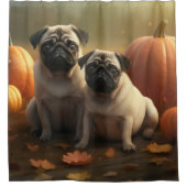 Mops Welpe Herbst Kürbis Duschvorhang (Vorderseite)